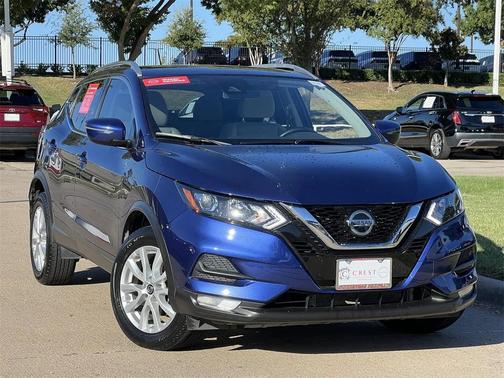 2022 Nissan Rogue Sport SV