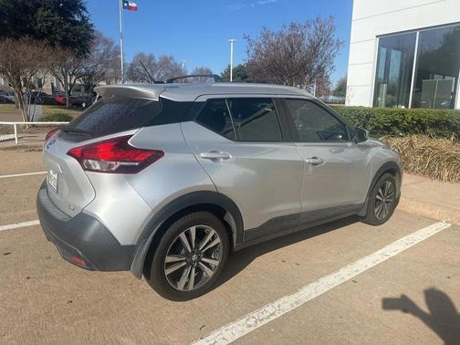 2019 Nissan Kicks SV