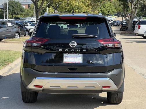 2022 Nissan Rogue Platinum