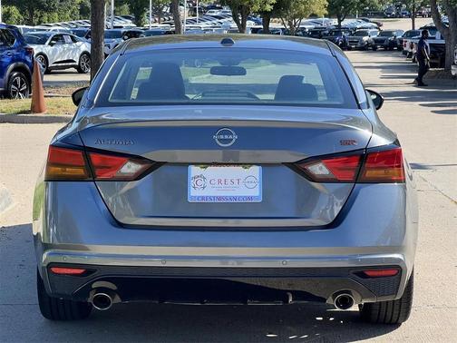 2023 Nissan Altima SR FWD