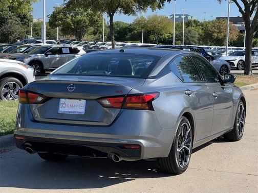 2023 Nissan Altima SR FWD