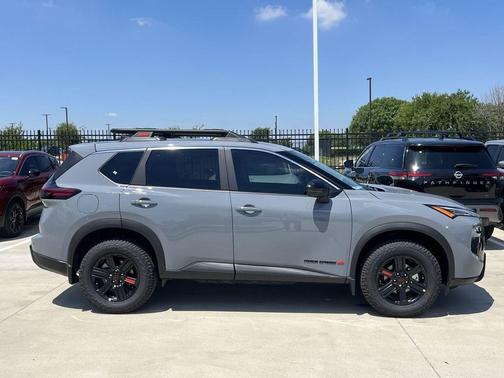 Boulder Gray Pearl 2026 Nissan Rogue Rock Creek