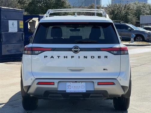 2023 Nissan Pathfinder SL FWD