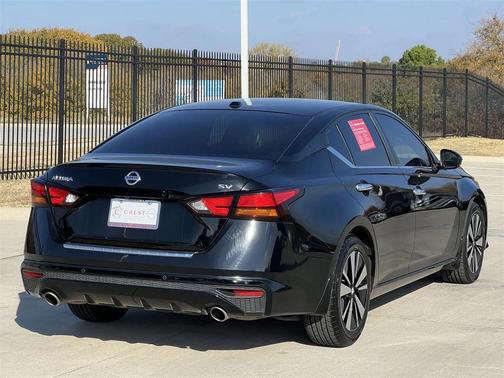 2021 Nissan Altima 2.5 SV