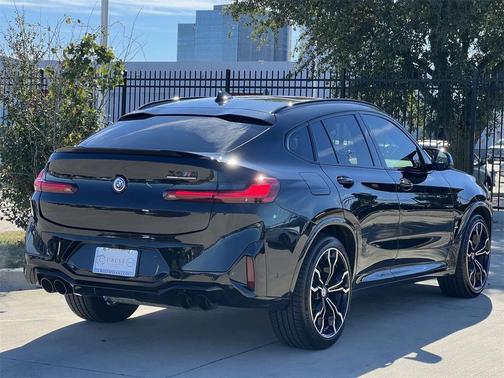 2023 BMW X4 M AWD