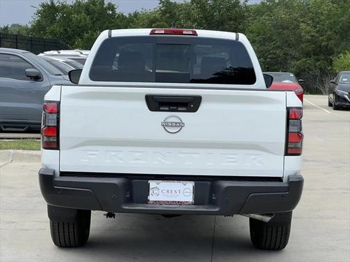 2025 Nissan Frontier S