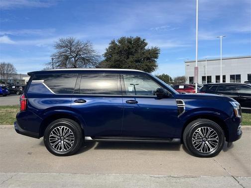 2025 Nissan Armada Platinum 4WD