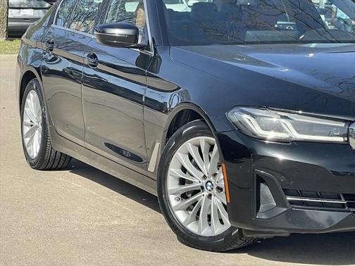 2022 BMW 530 i