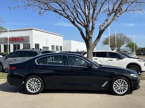 2022 BMW 530 i
