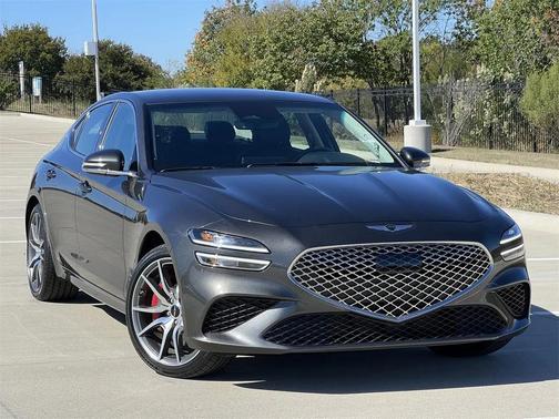 2025 Genesis G70 2.5T RWD