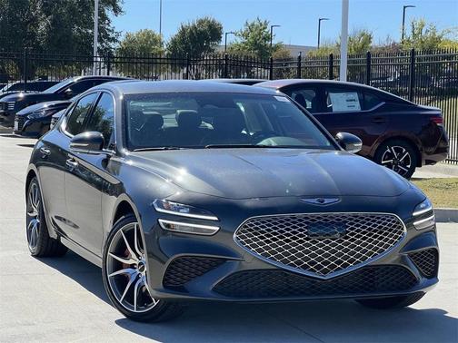 2025 Genesis G70 2.5T RWD