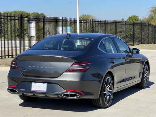 2025 Genesis G70 2.5T RWD