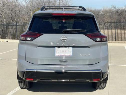 2025 Nissan Rogue Platinum