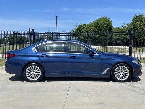 2021 BMW 530 530i