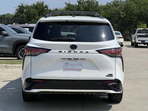 2021 Toyota Sienna XSE 7 Passenger