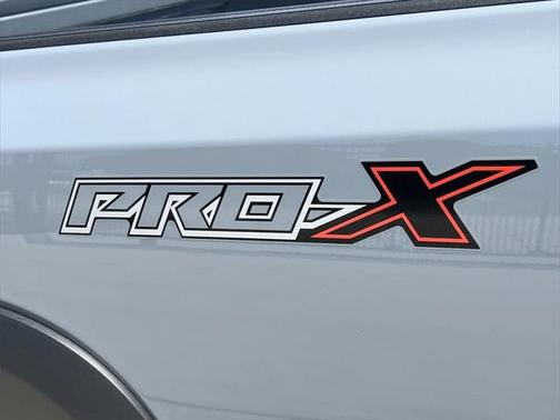 2025 Nissan Frontier PRO-X