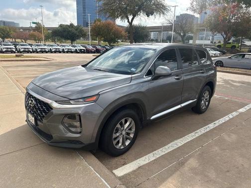 2019 Hyundai SANTA FE SE 2.4