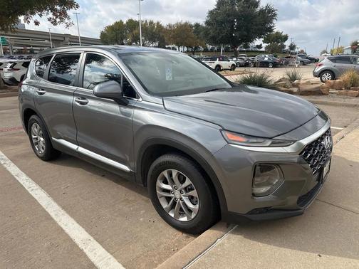 2019 Hyundai SANTA FE SE 2.4