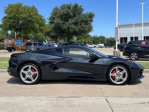 2024 Chevrolet Corvette Stingray w/1LT