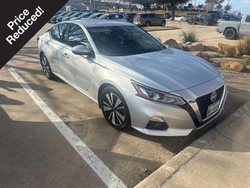 2020 Nissan Altima 2.5 SV