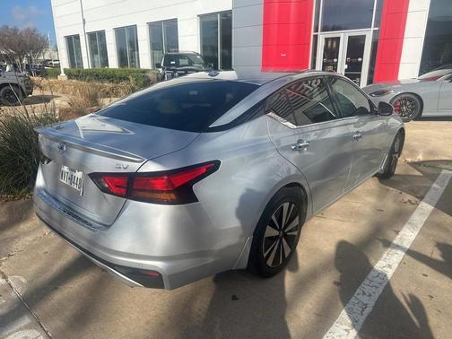 2020 Nissan Altima 2.5 SV