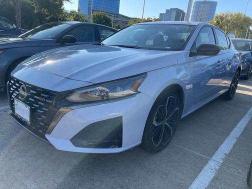 2024 Nissan Altima SR FWD