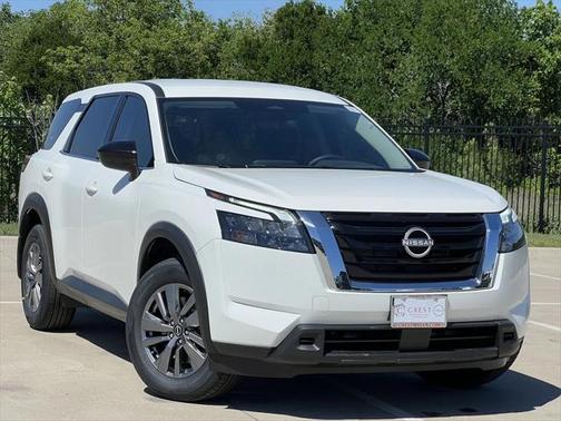 2025 Nissan Pathfinder S FWD