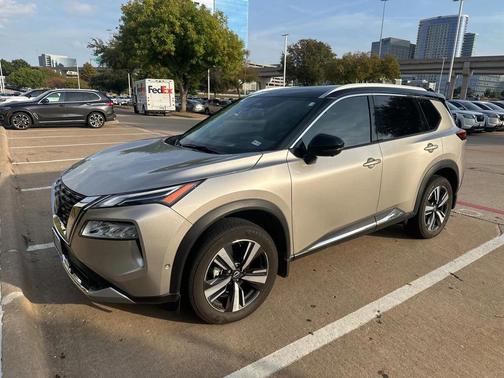 2023 Nissan Rogue Platinum