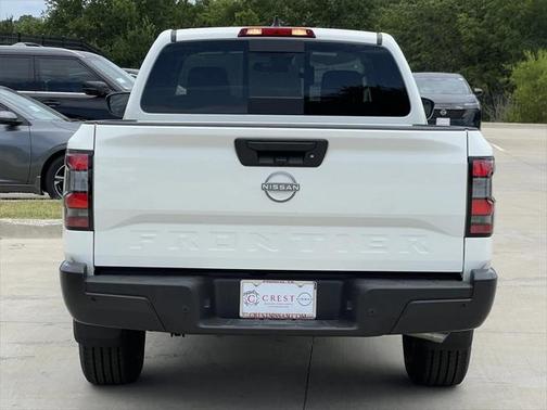 2025 Nissan Frontier S