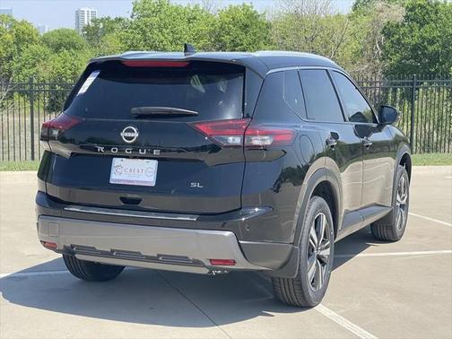 2025 Nissan Rogue SL