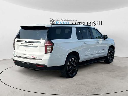 2021 Chevrolet Suburban RST