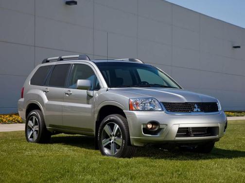 2011 Mitsubishi Endeavor LS