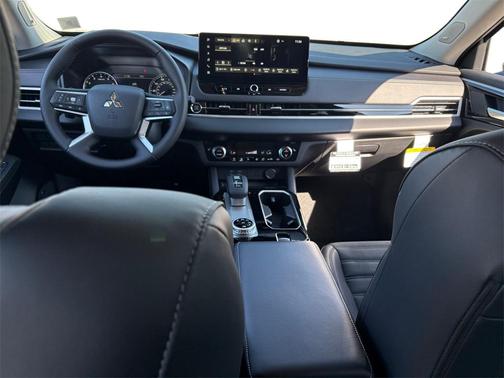 2025 Mitsubishi Outlander SE 2.5 S-AWC
