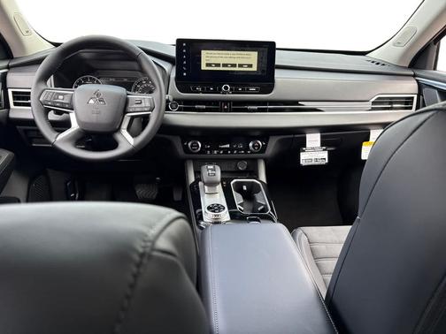 2025 Mitsubishi Outlander SE 2.5 S-AWC