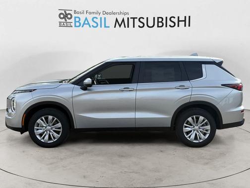 2025 Mitsubishi Outlander ES 2.5 S-AWC