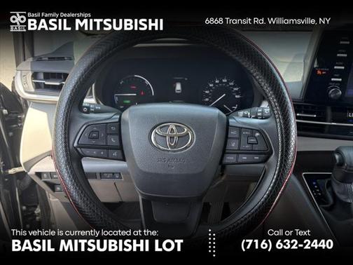 2023 Toyota Sienna LE