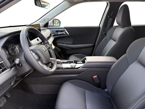 2025 Mitsubishi Outlander ES 2.5 S-AWC