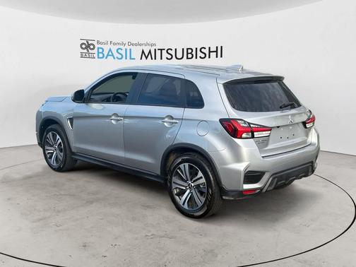 2025 Mitsubishi Outlander Sport SE