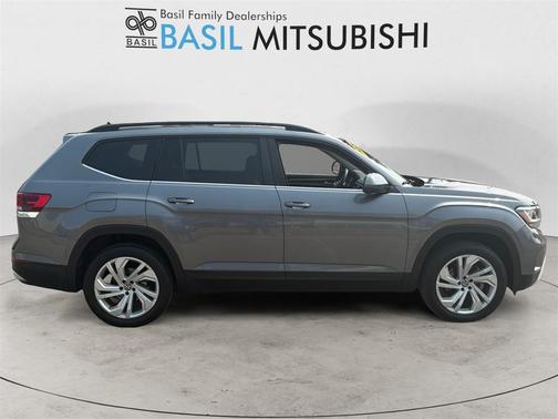 2022 Volkswagen Atlas 3.6L SE w/Technology