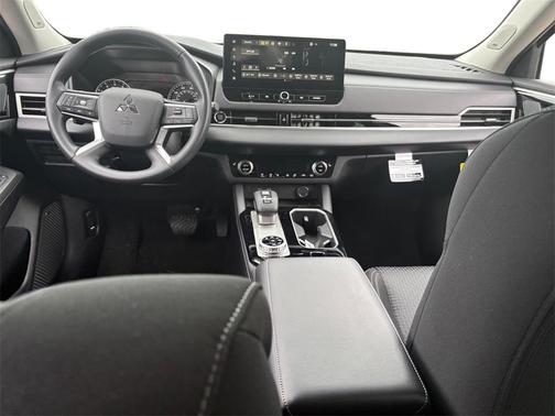 2025 Mitsubishi Outlander ES 2.5 S-AWC