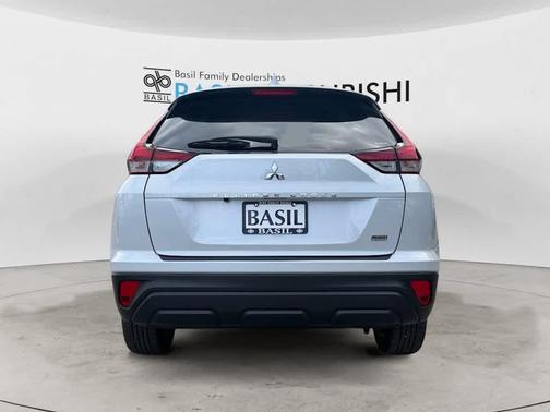 White Diamond 2026 Mitsubishi Eclipse Cross SEL