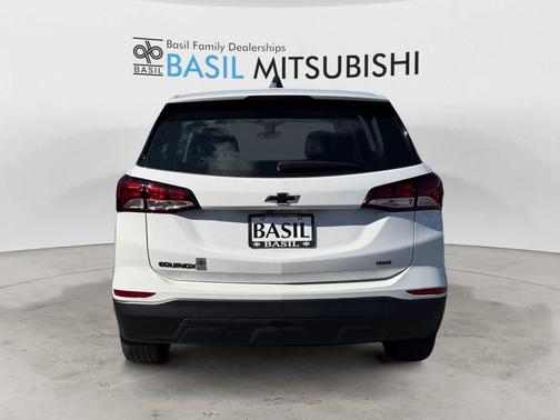 Summit White 2024 Chevrolet Equinox LS