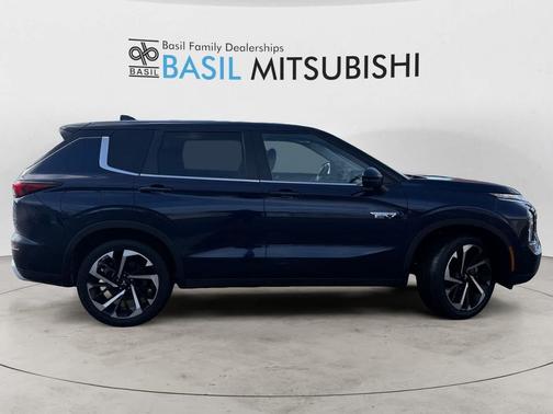 2024 Mitsubishi Outlander PHEV SE S-AWC