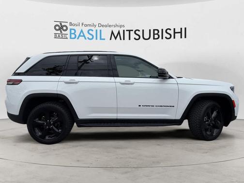 Bright White 2024 Jeep Grand Cherokee Limited