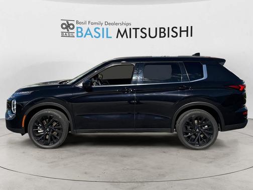 2024 Mitsubishi Outlander SE Black Edition S-AWC