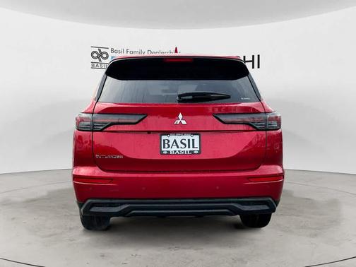 2026 Mitsubishi Outlander ES 1.5T S-AWC