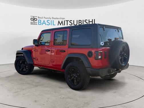 Firecracker Red Clearcoat 2020 Jeep Wrangler Unlimited Sport Altitude