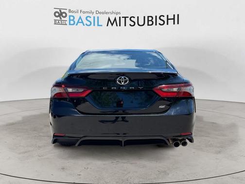 BK 2024 Toyota Camry SE