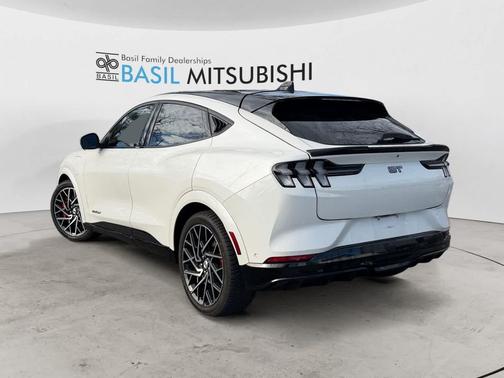 2021 Ford Mustang Mach-E GT