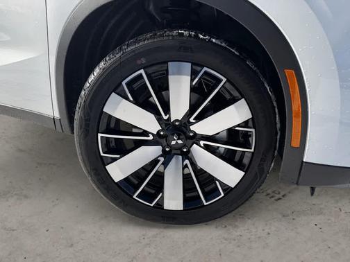 2025 Mitsubishi Outlander PHEV SE S-AWC